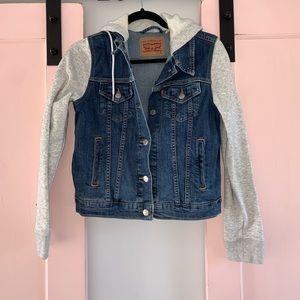 Levi’s blue jean sweat shirt jacket + hood  / medium